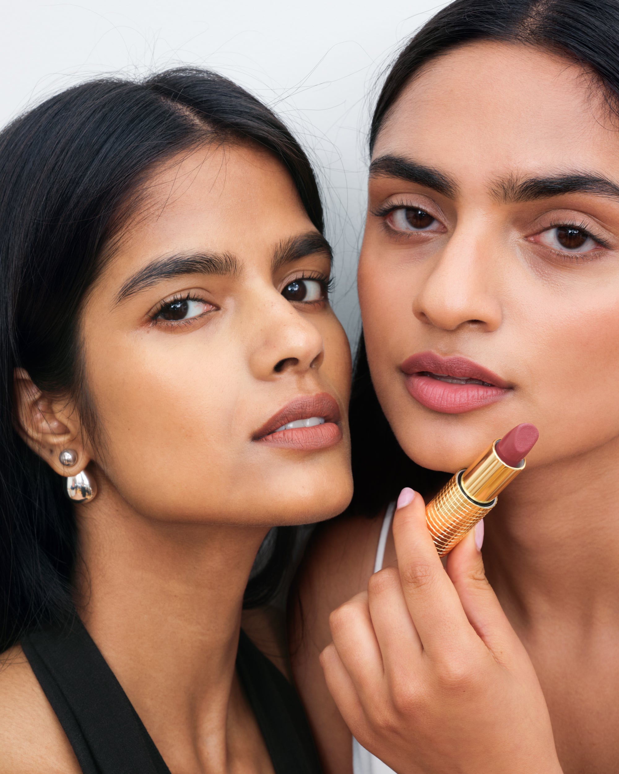 Demi-Satin Color Study Lipstick